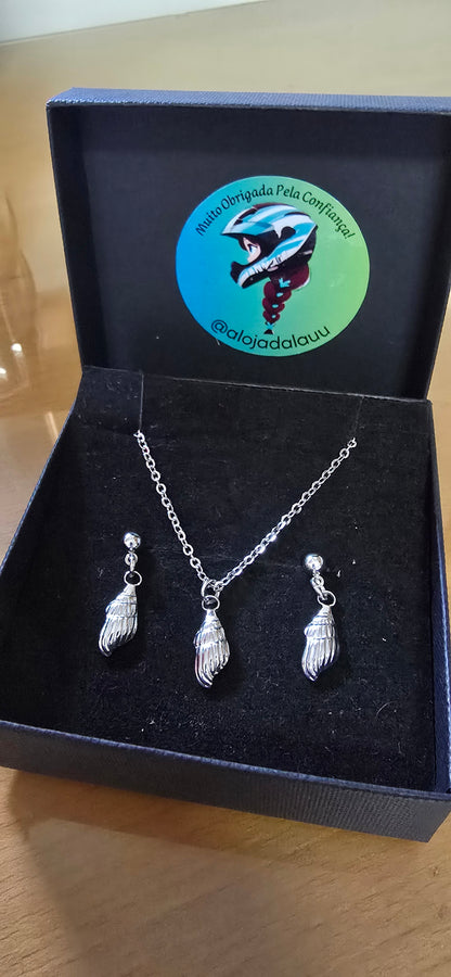 Conjuntos (colar e brincos)
