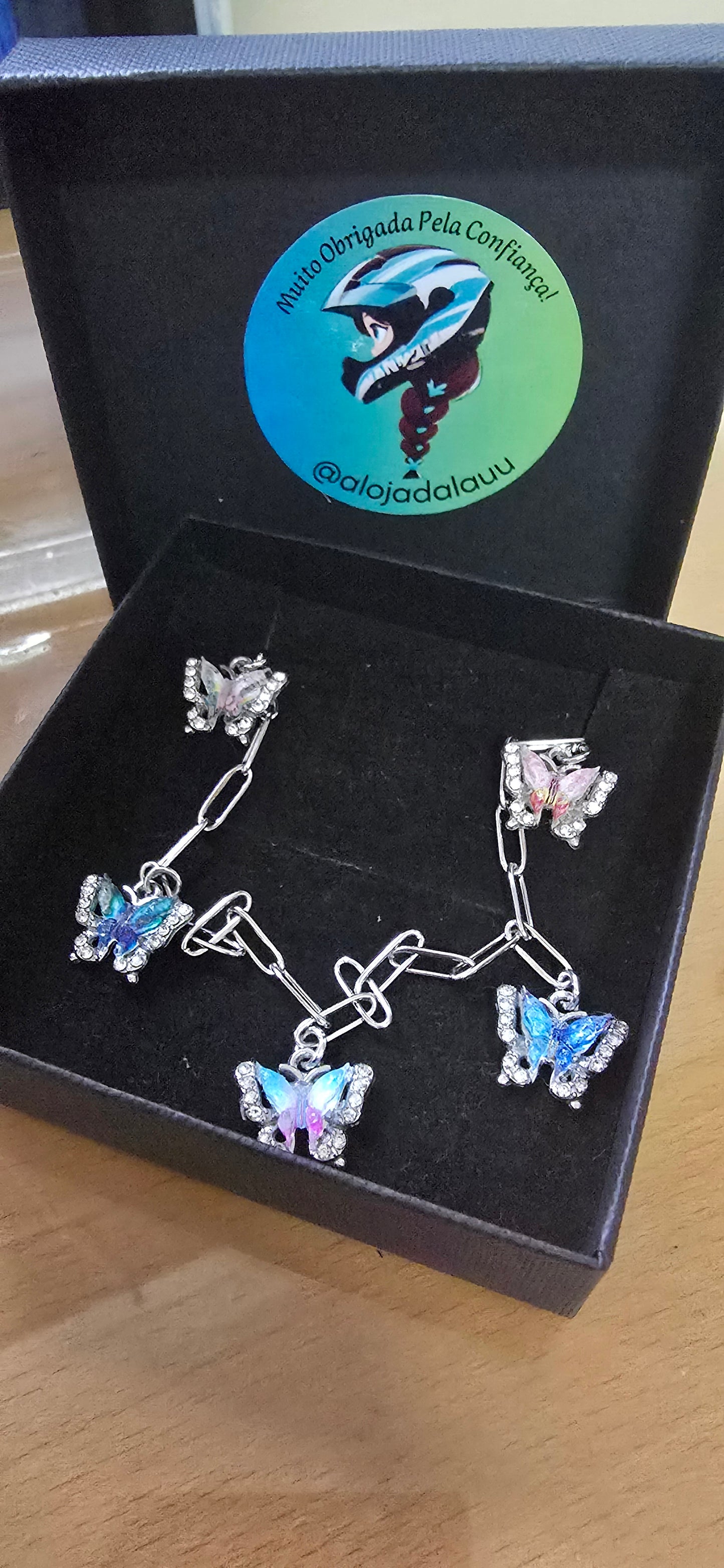 Conjunto borboletas ( colar e pulseira)