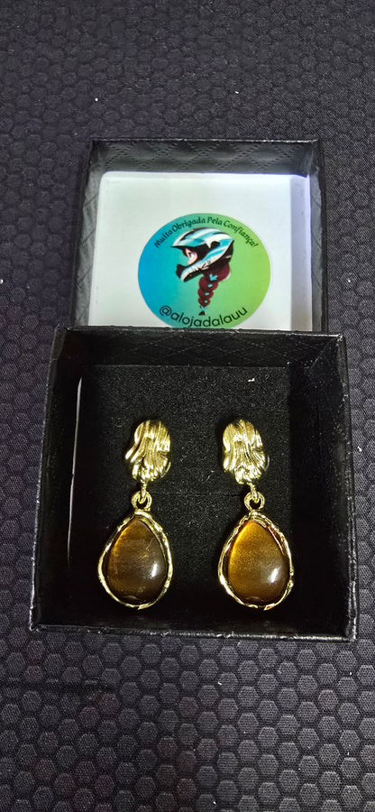 Brincos dourados